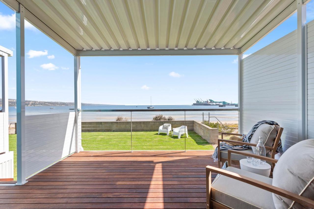 Port Lincoln Beachfront Apartments エクステリア 写真