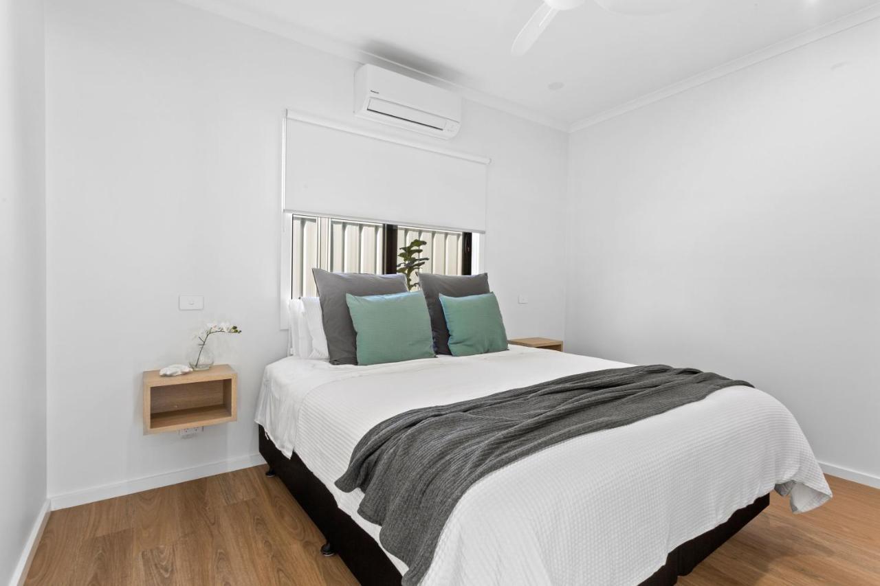 Port Lincoln Beachfront Apartments エクステリア 写真