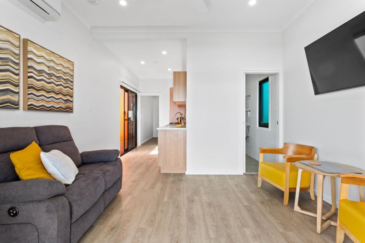Port Lincoln Beachfront Apartments エクステリア 写真