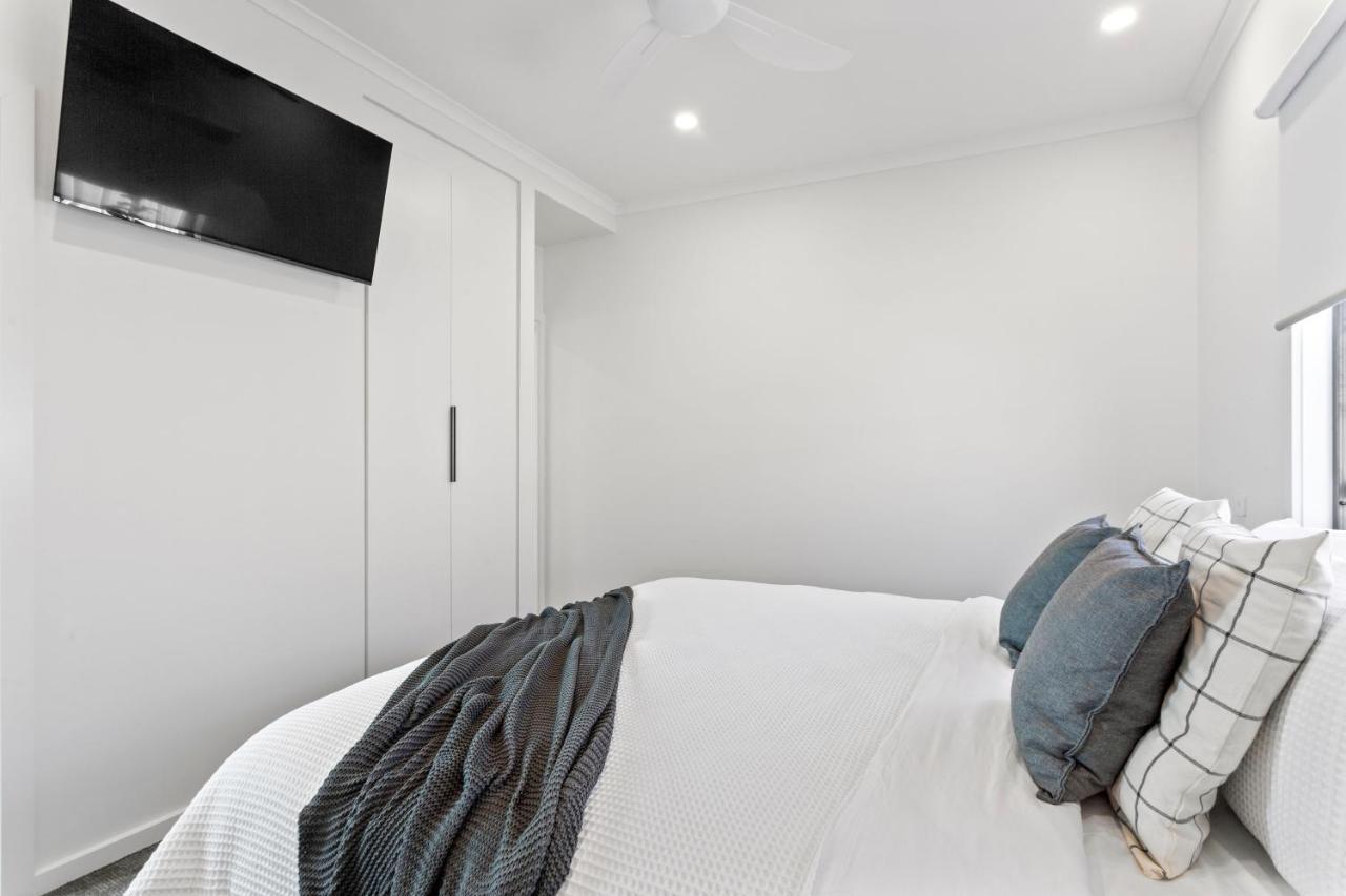 Port Lincoln Beachfront Apartments エクステリア 写真